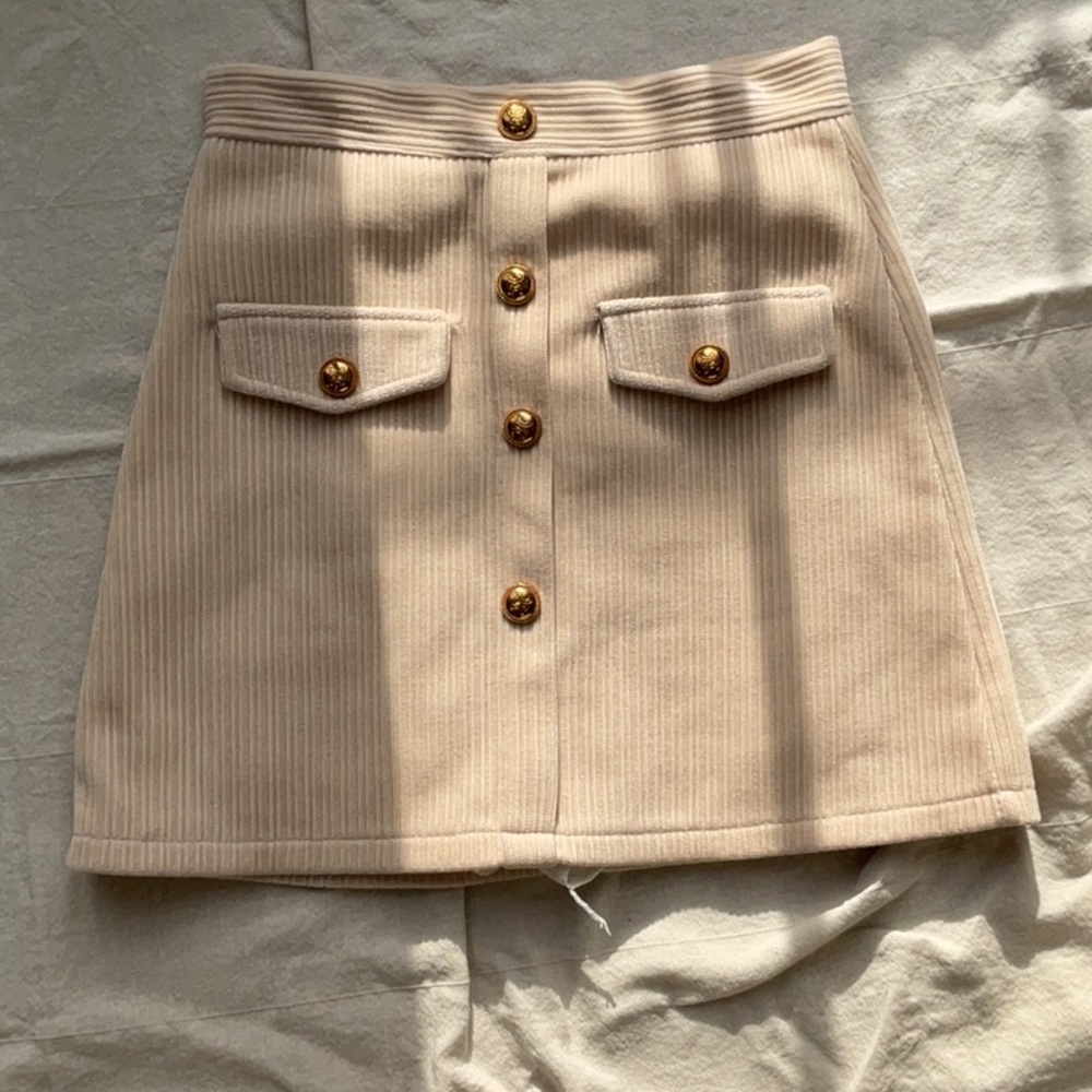 ZARA- Corduroy skirt- Small
